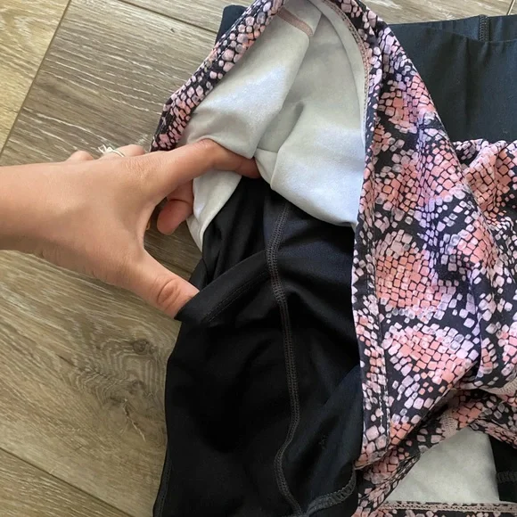 Colorful Fabletics shorts size medium and used quite a bit but in great shape - Picture 3 of 5